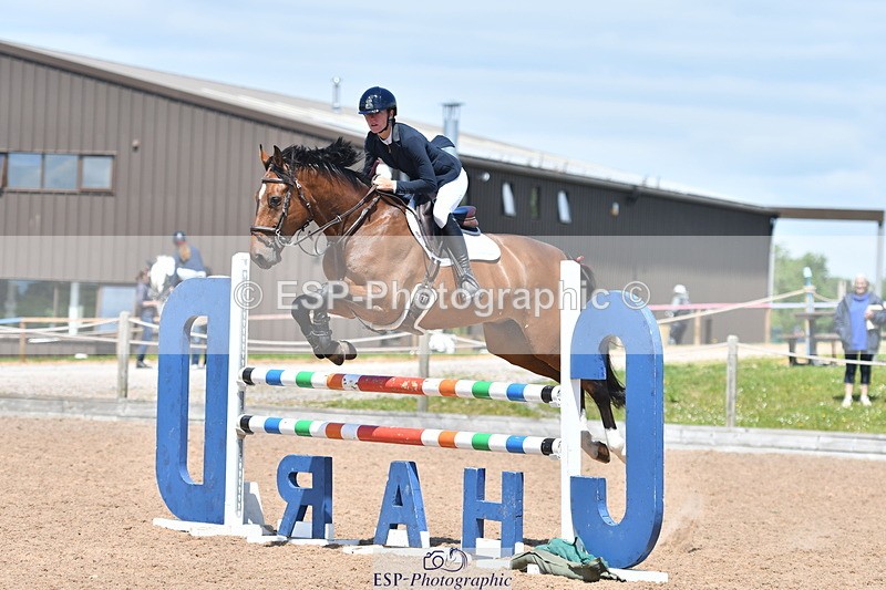 240609A-125154-05393 - Cls 18 Snr Newcomers and 1.10m Open