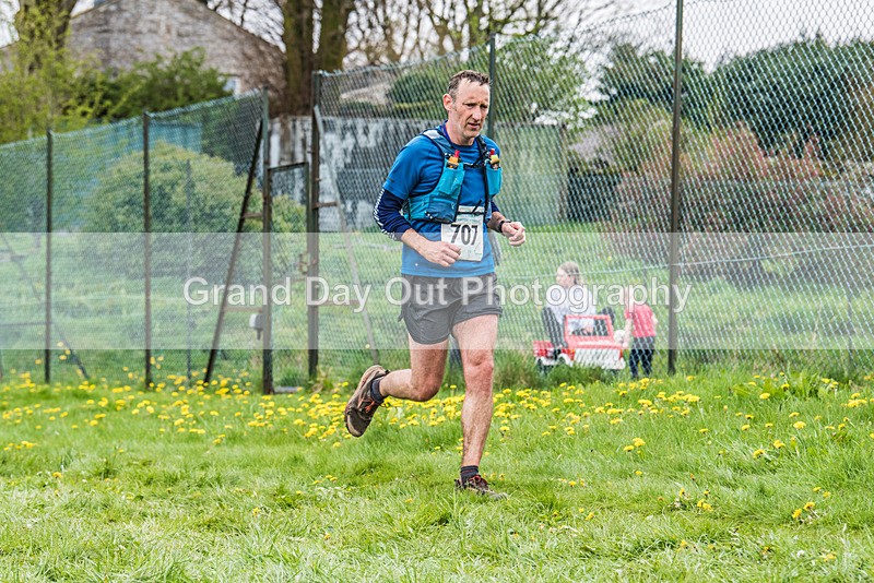 3 Peaks-2794 - The 3 Peaks Race - The Finish - Saturday 29th April 2023