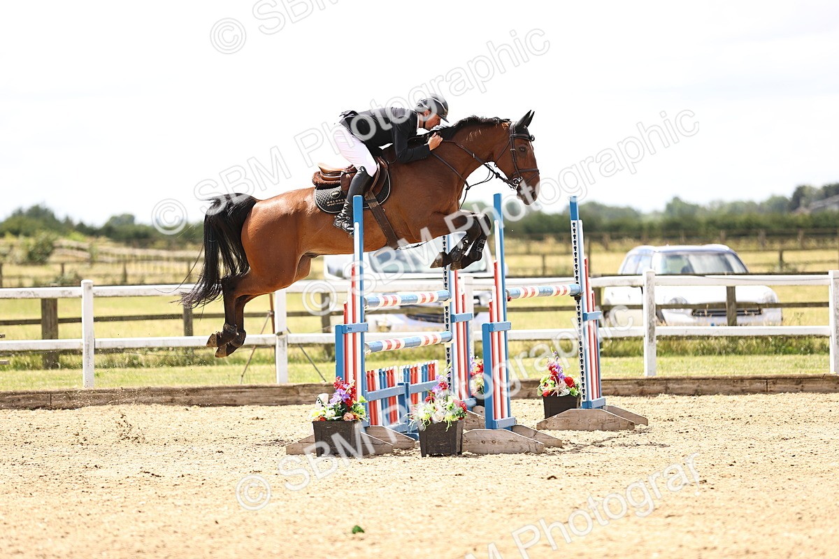 SBM_003566 - Class 22 - Senior Foxhunter 1.20m