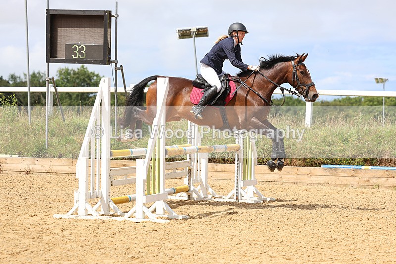 3E7A9923 - Class 9: Senior British Novice/90cm open