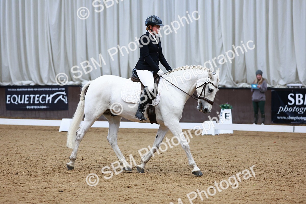 0B8A8131 - Class 5 - Novice 2