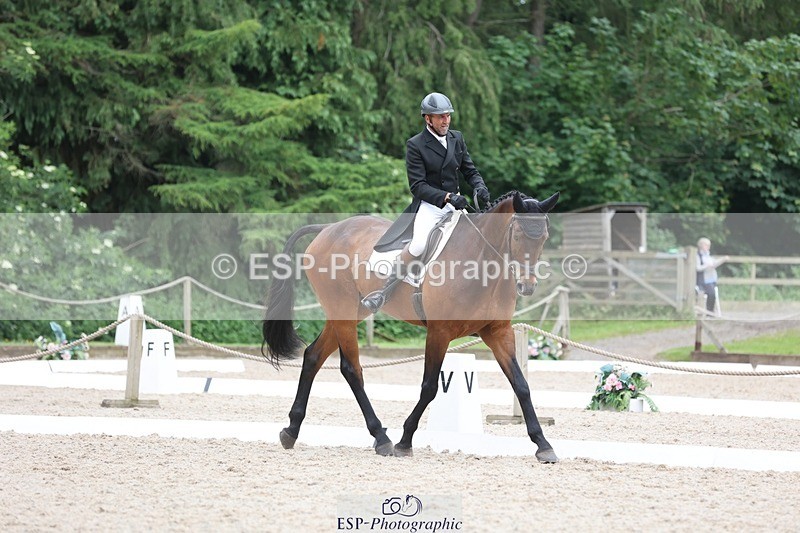 240524-171835-11276 - 379-TREBIFFIN-Neil_Fox