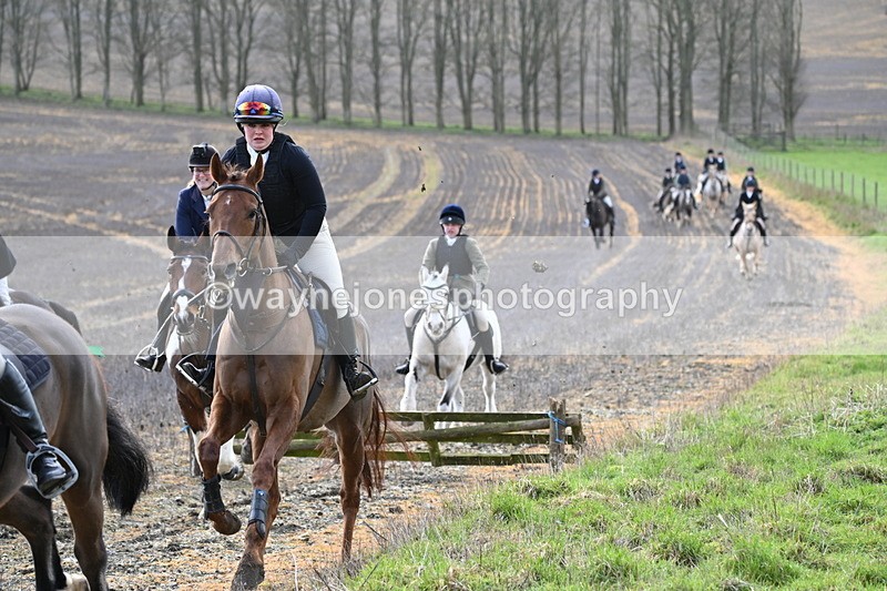 WJ6_8633 - Meet & Line One