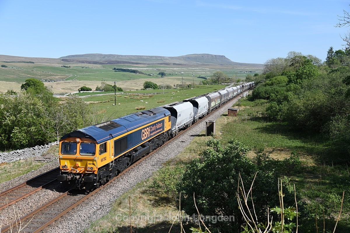 JL - 29.5.20 66782 6D77 Arcow - Hunslet, Salt Lake Cottages - Salt Lake Cottages