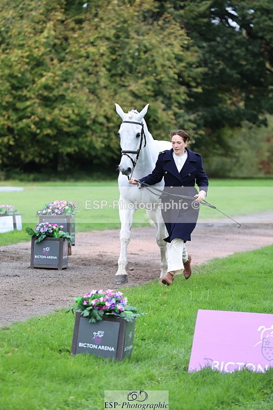 251026A-113358-25524 - G-571-Zoe.Mccanlis
