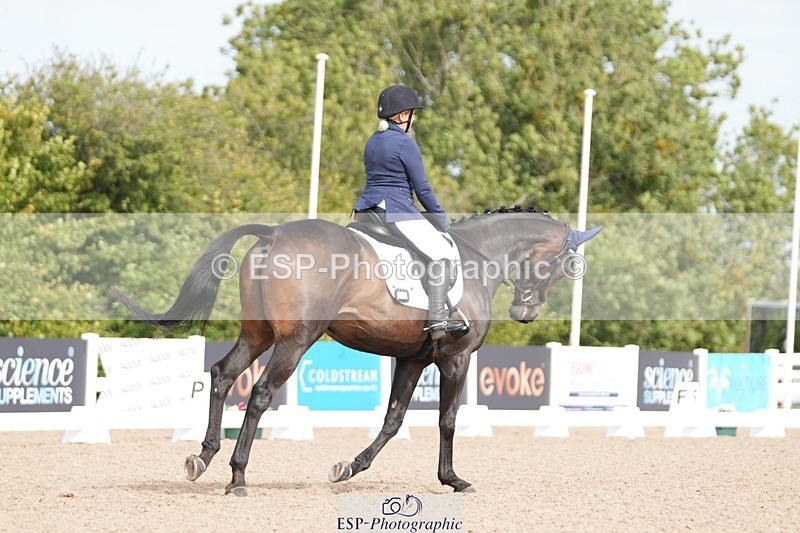 250906-103556-01278 - 033-Caroline.HeardNever.Wait