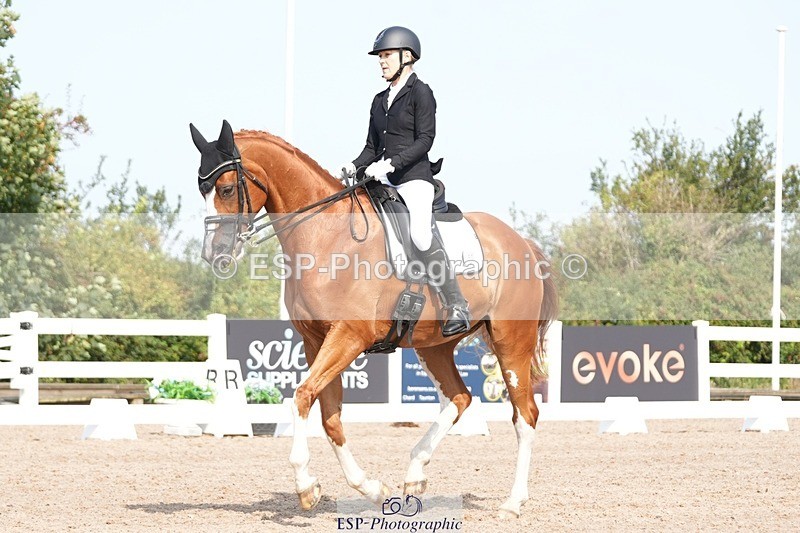 250817-104117-08155 - 150-Laima.DaviesRomero