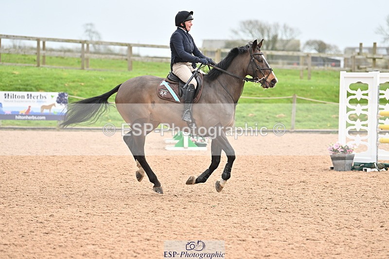 240405A-124151-01294 - Cls 3 Foxhunter