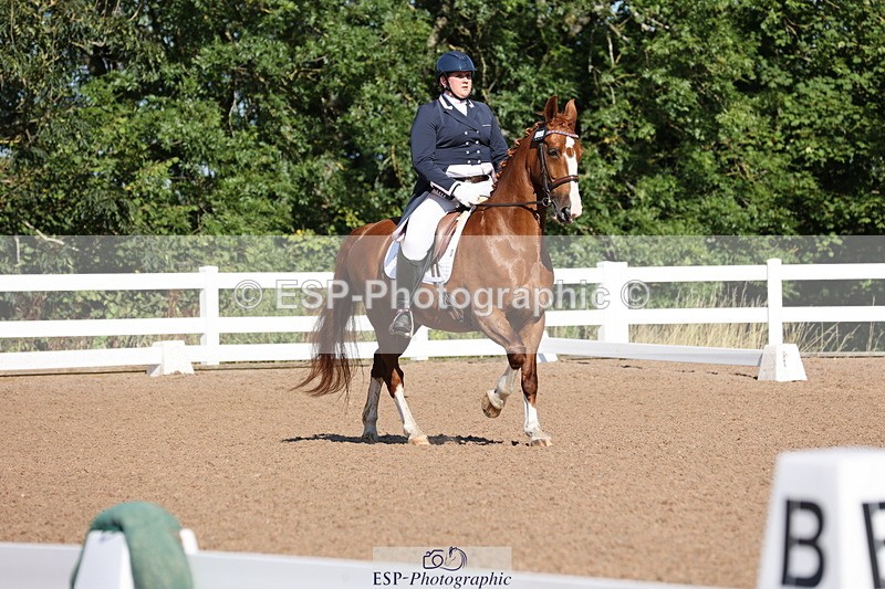 240816A-095930-02780 - 120-Camilla.Stevens-Angelica