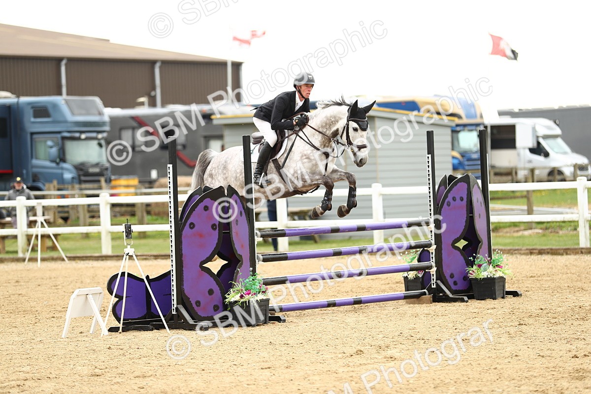 SBM_000900 - Class 3 - Senior Discovery 1m