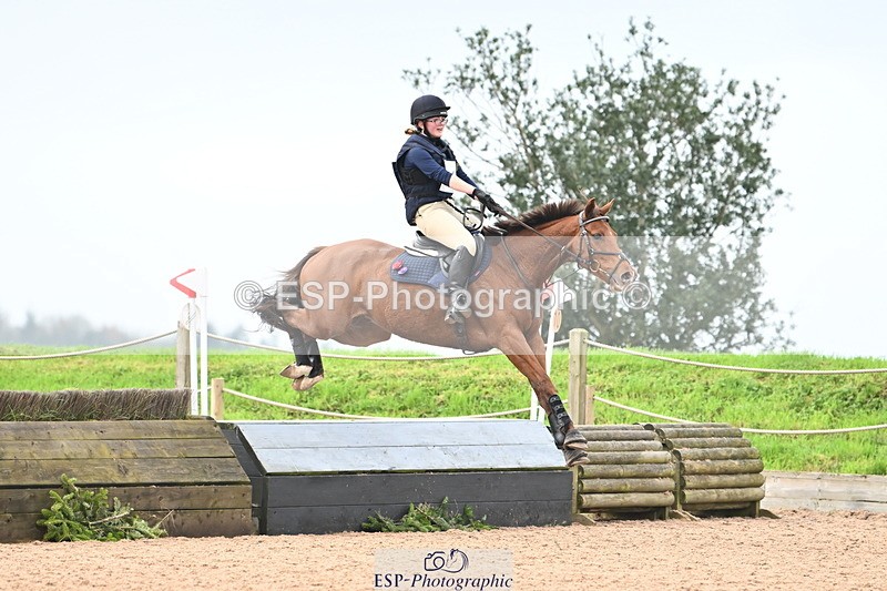 241110A-105318-00435 - 80cm Start to 11.30