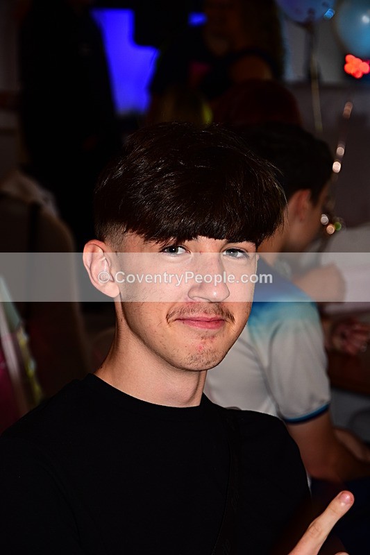 COU-027 - Courtney's 21st
