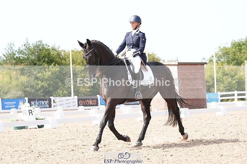 250815-151052-01969 - 017-elaine.scottFlorava