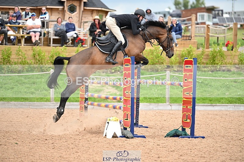 240727A-155524-06026 - Cls 16 Snr Foxhunter