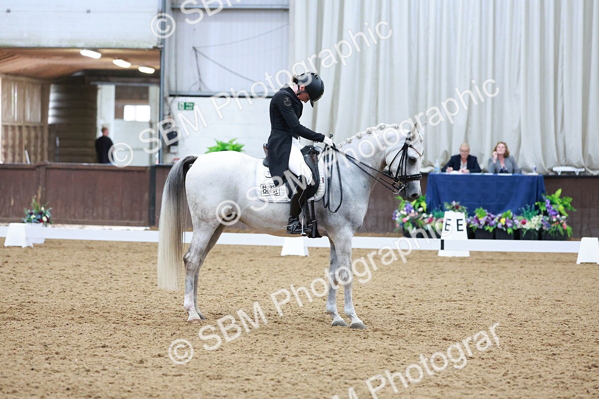 SBM_020956 - Class 13 - FEI INT I - 16.26-17.14
