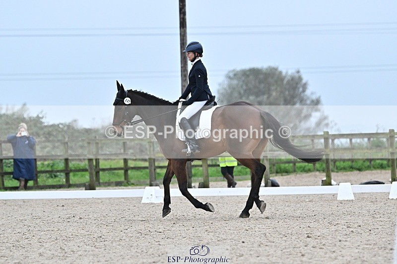 241103-151415-02758 - Novice 1 - 14.44 to 16.08