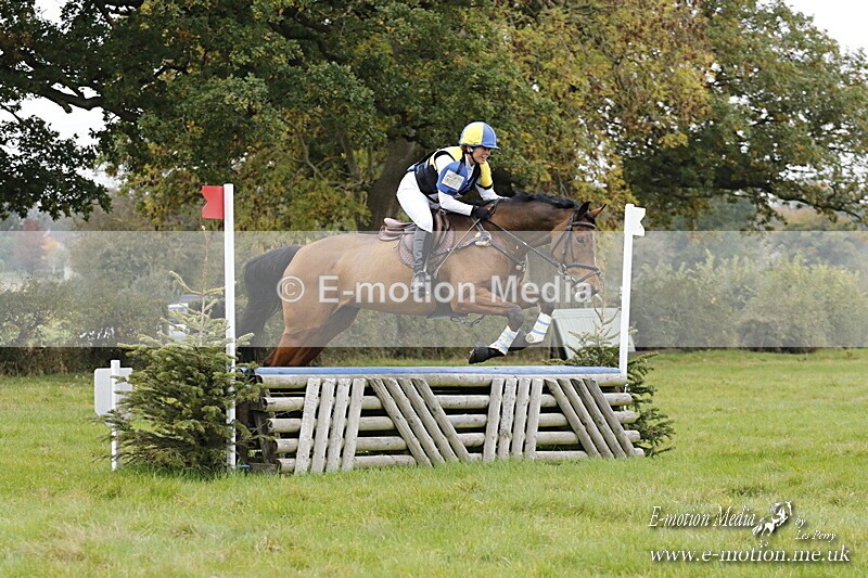 WWHT 181020 WWHT 181020 1251 - WWEC Intermediate (0.90m)  18/10/20