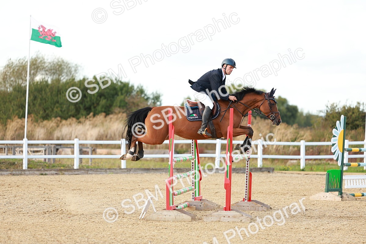 SBM_002095 - Class 5 - Senior Foxhunter - 1.20m