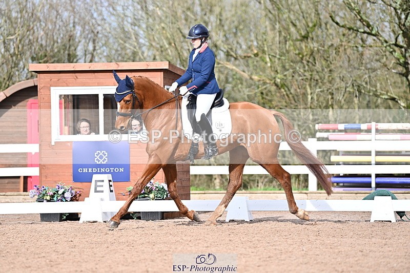 240218A-123704-07033 - 208-Charlotte.Dicker-Catherston.Zahara