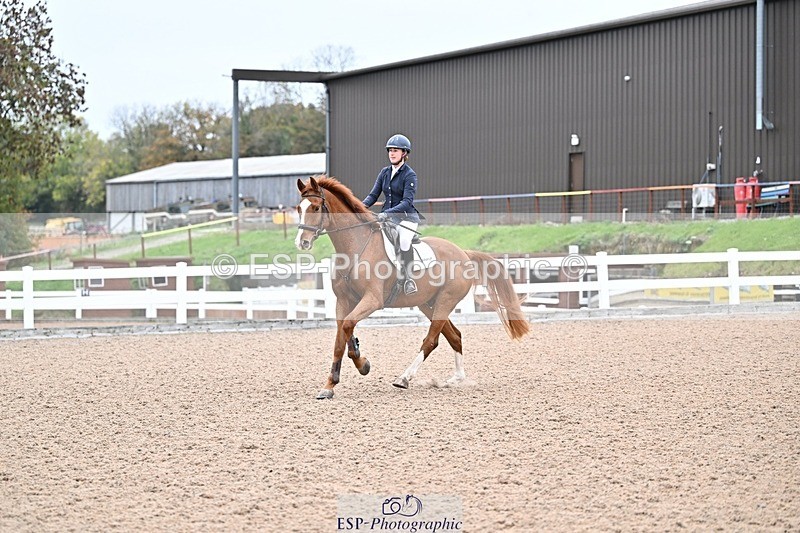 251015-095524-00002 - Clear Round