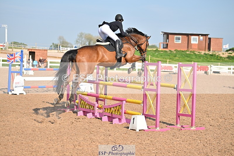 240512A-173935-20102 - Cls 45 1.10m National Am Quali and Open