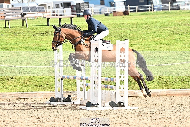 250416-100822-00217 - Cls 1 British Novice and 90cm