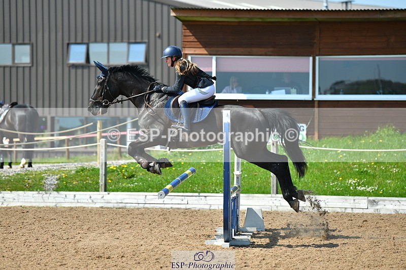 230513A-152544-01705 - Cls 40 Club 90cm