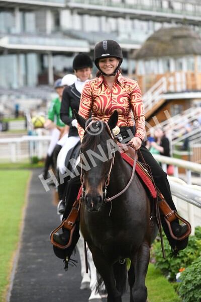 yr22052022r8e-19 - ROR - Parade Ring York