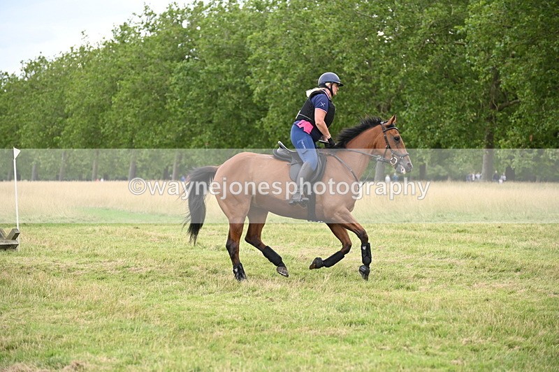 WJ6_5021 - Time at Jump 13:04 to 13:34