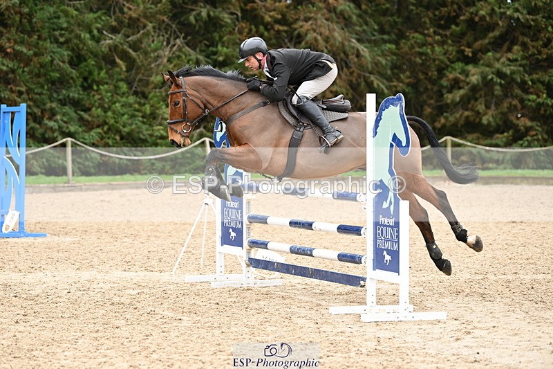 250323A-105658-04231 - Cls 22 Snr nDisc & 1.00m Opem