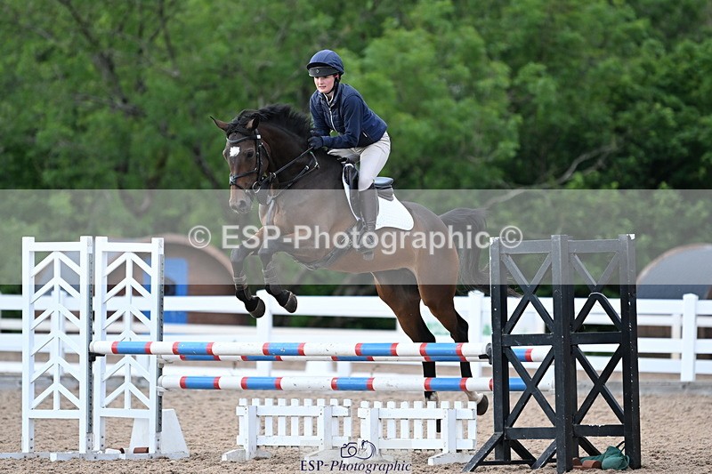 240611A-192403-01284 - 90cm