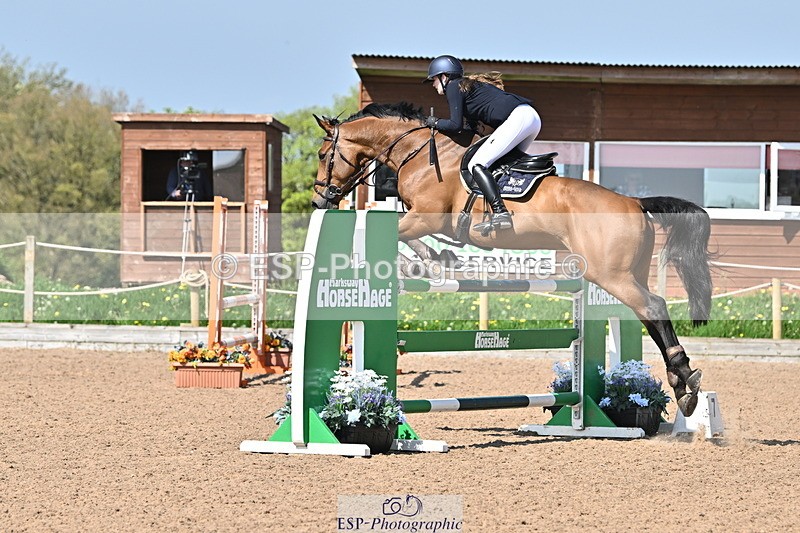 240509A-104959-01008 - Cls 8 Foxhunter