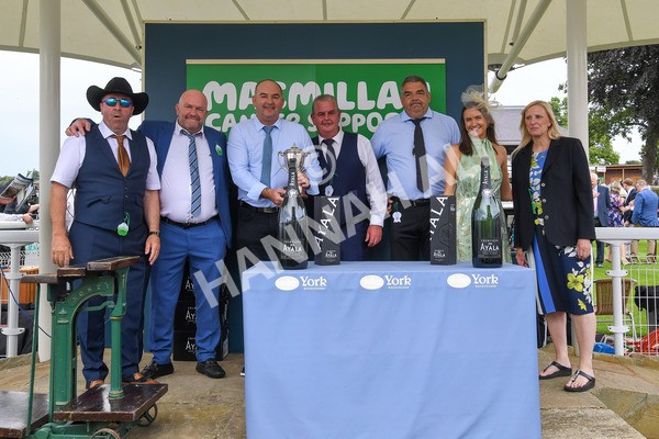 170623-Race 1-Kihavah-0115 - Race 1 2.00pm Queen Mother's Cup Handicap