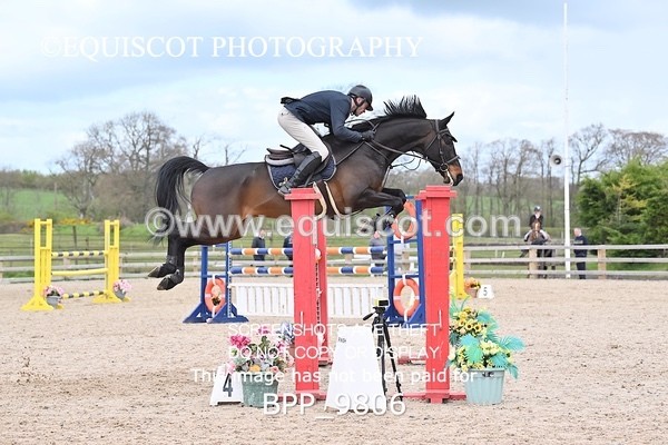 BPP_9806 - CLASS 18 SUN Ron Brady SporthorsesRHS