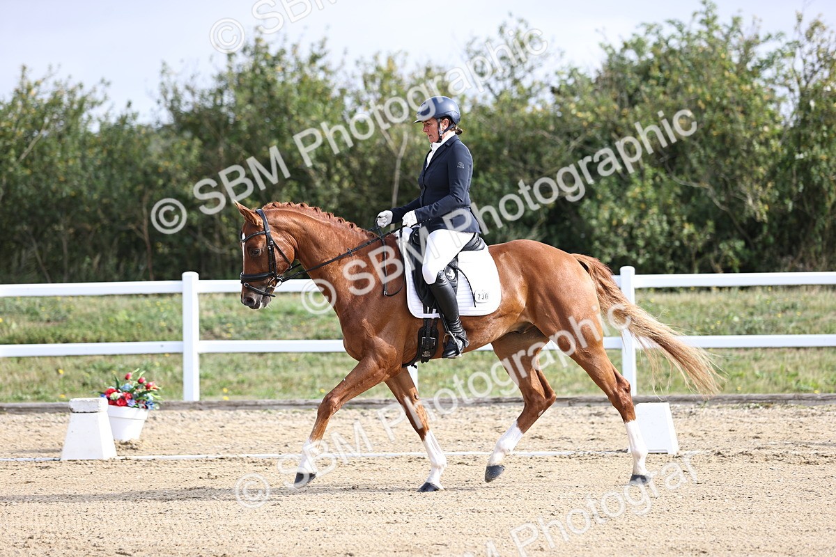 SBM_015335 - Class 14 - Novice 23 - 9.05-10.08