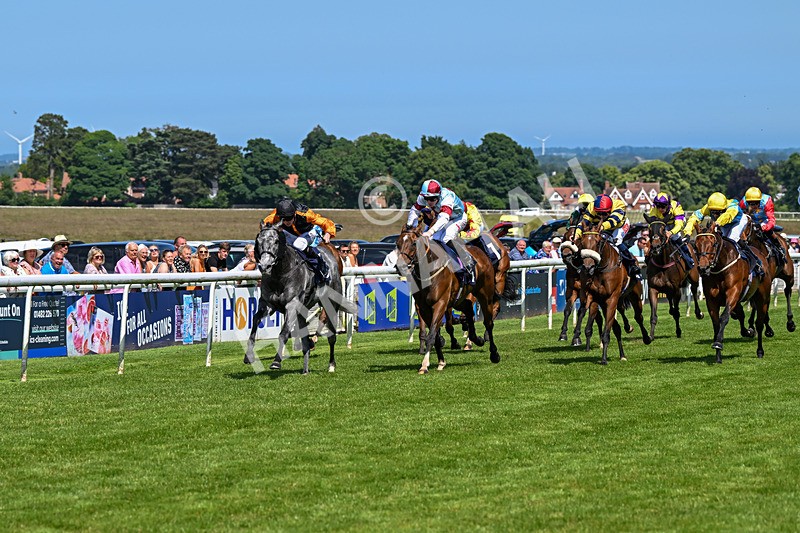 250624-Race 3-Island Native-5393 - Race 3