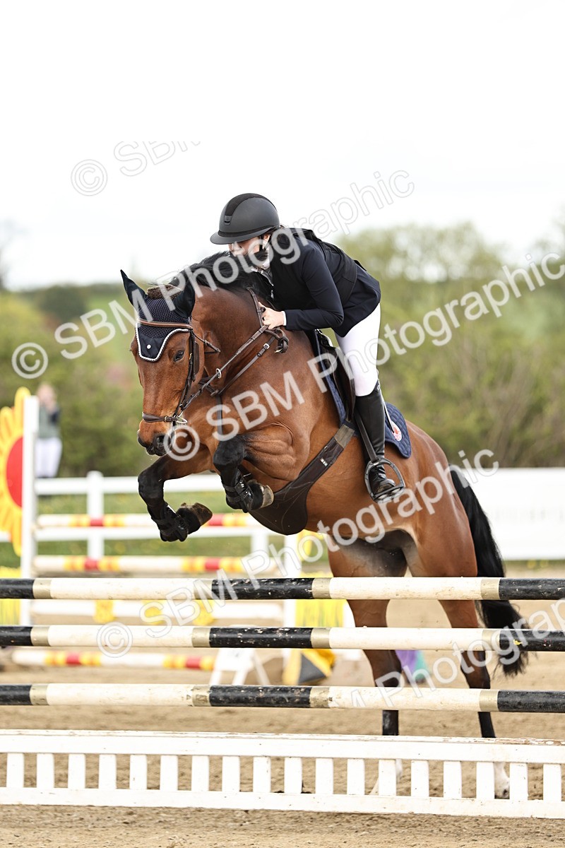 SBM_001290 - Class 4 - Senior Newcomers - 1.10m