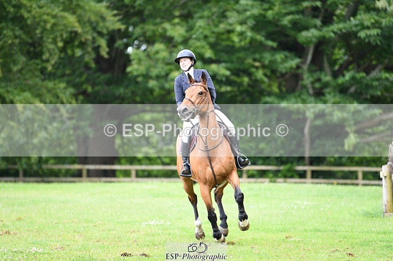 240711-112142-26122 - Cls 127 British Novice and 90cm Open