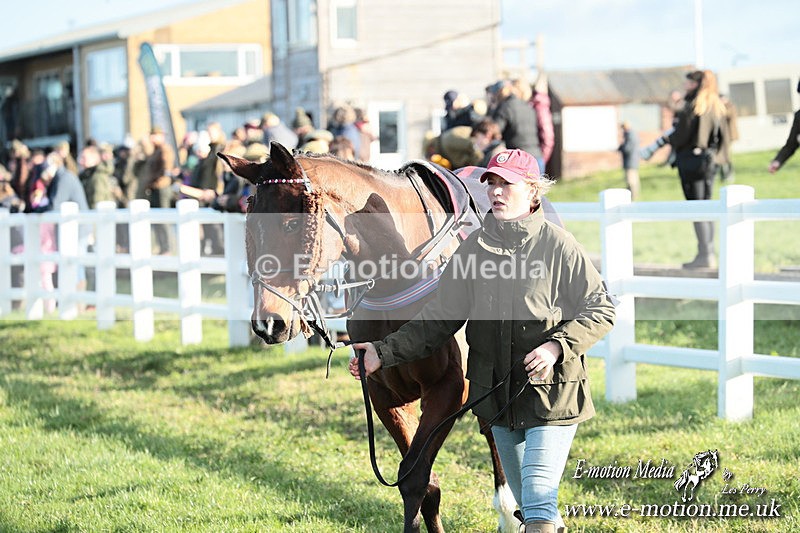 PtP 301125  0215 - Hursley Hambledon Point-to-Point Larkhill Racecourse 30/12/2025