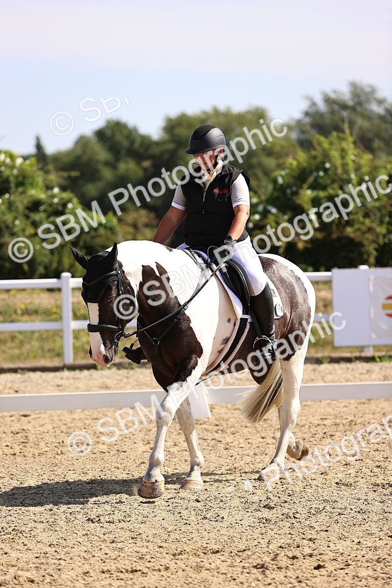 SBM_009253 - Novice 5 - 9.50-10.53