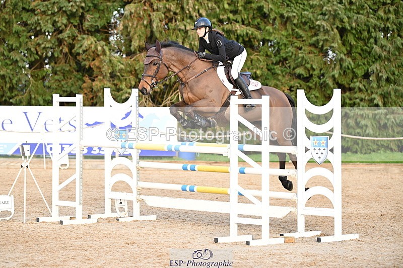 250322A-173641-03807 - Cls 14 Snr Fox & 1.20m Open