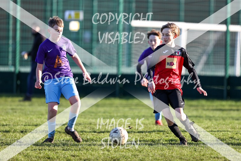 1DX32097 - 2025-11-23 FC Abbey Meads U13 Purple V Highworth Town Junior FC U13 T