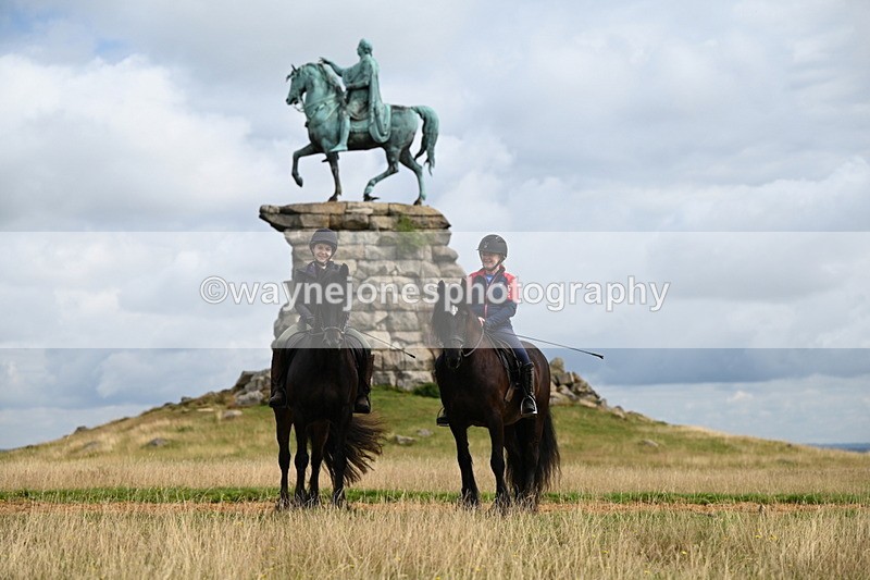DSC_4103 - Time at Statue 09:50 to 11:09