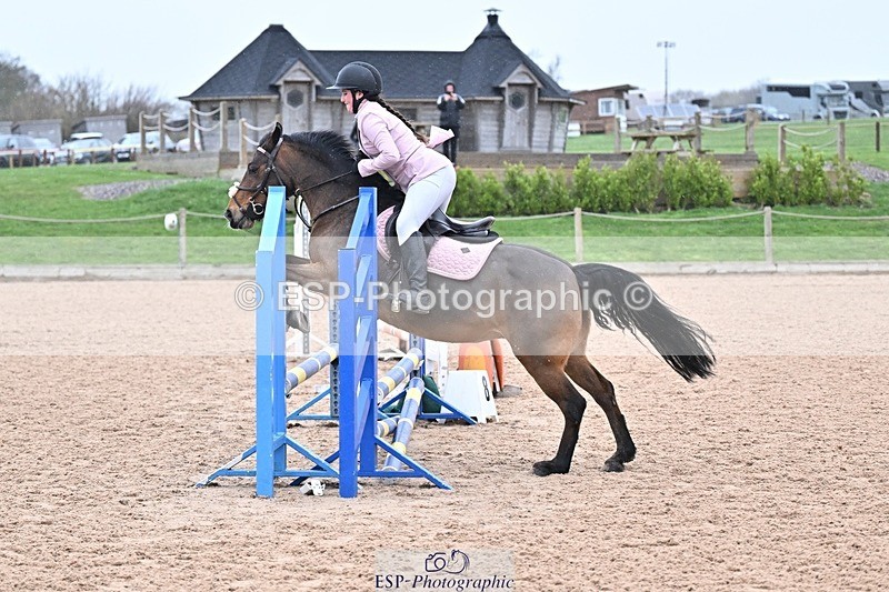 260220-102711-00551 - Cls 8-10 Clear Round and 60cm Club