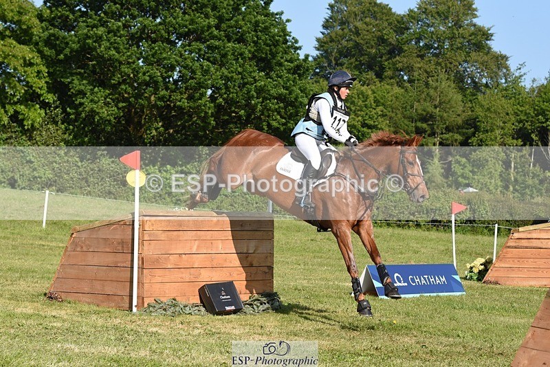 230527-173200-14165 - 112-BILLY_MAPLE-Kitty_King-XC