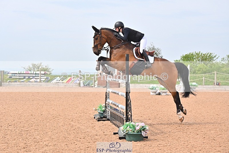 260509-111714-01904 - Cls 26a Snr Foxhunter