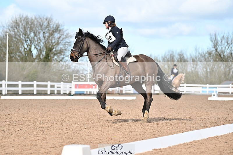 240324A-130249-02454 - Novice 28, 13.00 to 14.00