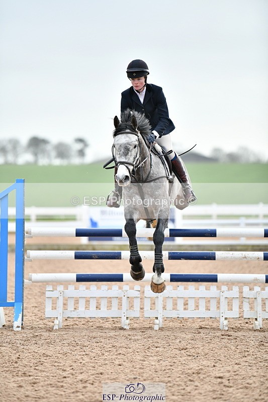 240124A-122439-00440 - Cls 3 Newcomers & 1.10m Open