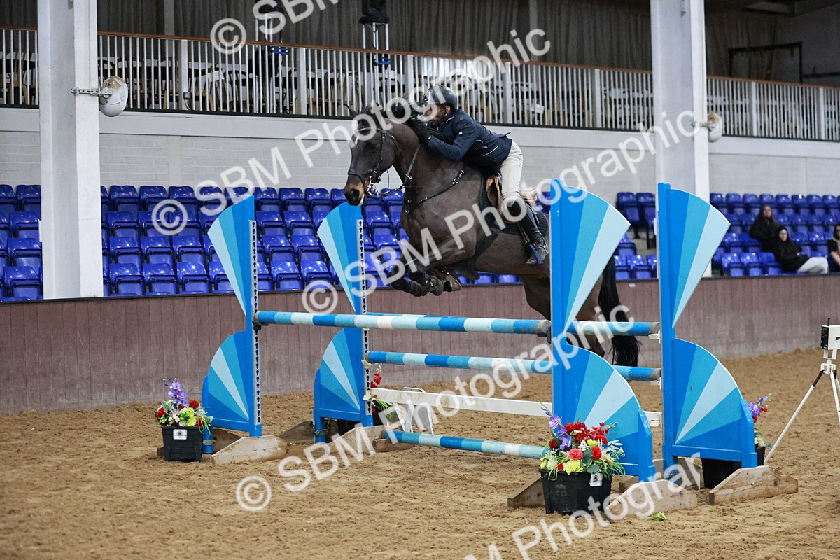 SBM_001033 - Class 4 - Senior Newcomers - 1.10m