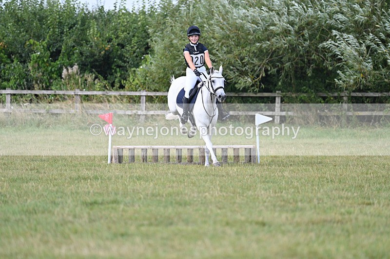 WJ7_6172 - 40cm XC Time 11:31 to 11:49